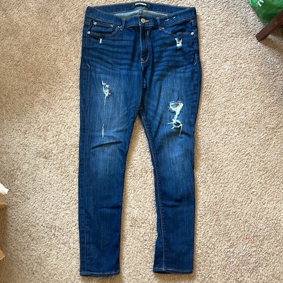 Express: Mid Rise Jean Legging - Picture 2 of 4